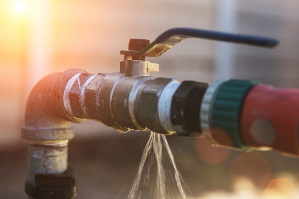 How to Tell If Your Water Is Leaking Slowly – Before It Ruins Your Home